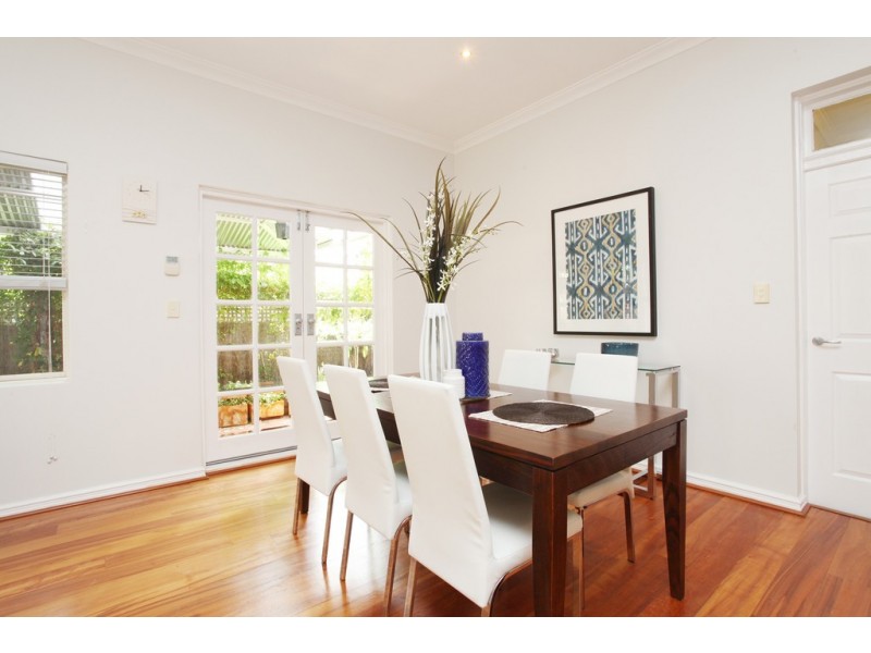 13 Sunbury Road, Victoria Park WA 6100