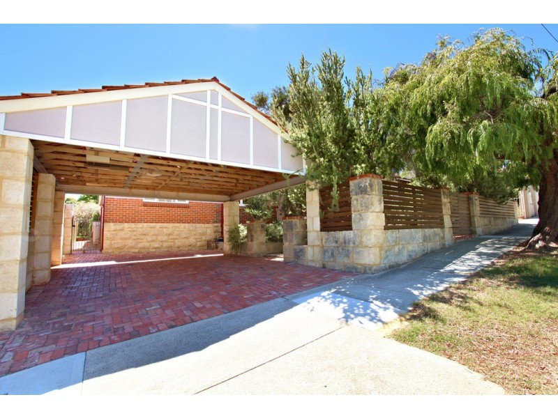 28 Fourth Avenue, Kensington WA 6151