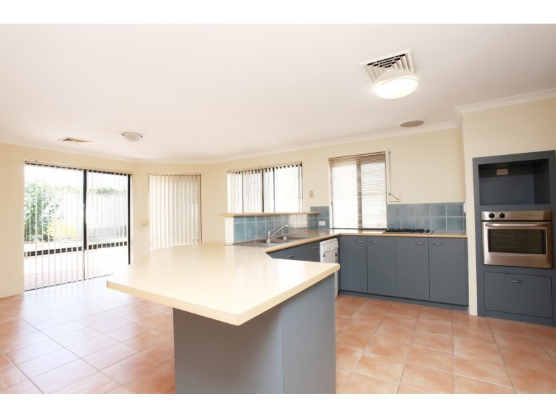 3 Mofflyn Circle, East Victoria Park WA 6101