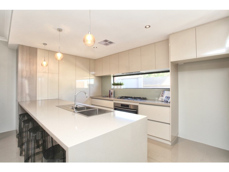 22 Greenlink Boulevard, Harrisdale WA 6112