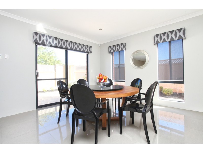 22 Greenlink Boulevard, Harrisdale WA 6112