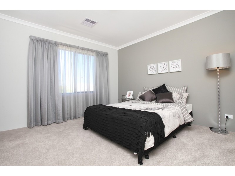 22 Greenlink Boulevard, Harrisdale WA 6112