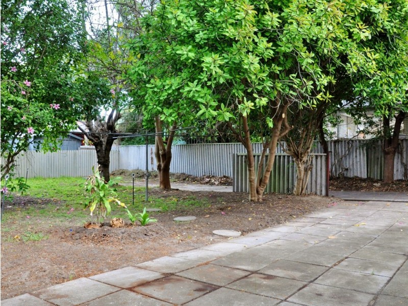 109 Lansdowne Road, Kensington WA 6151