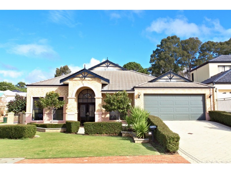 14 Mofflyn Circle, East Victoria Park WA 6101