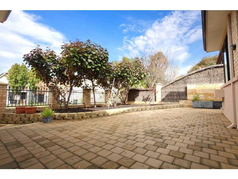 14 Mofflyn Circle, East Victoria Park WA 6101