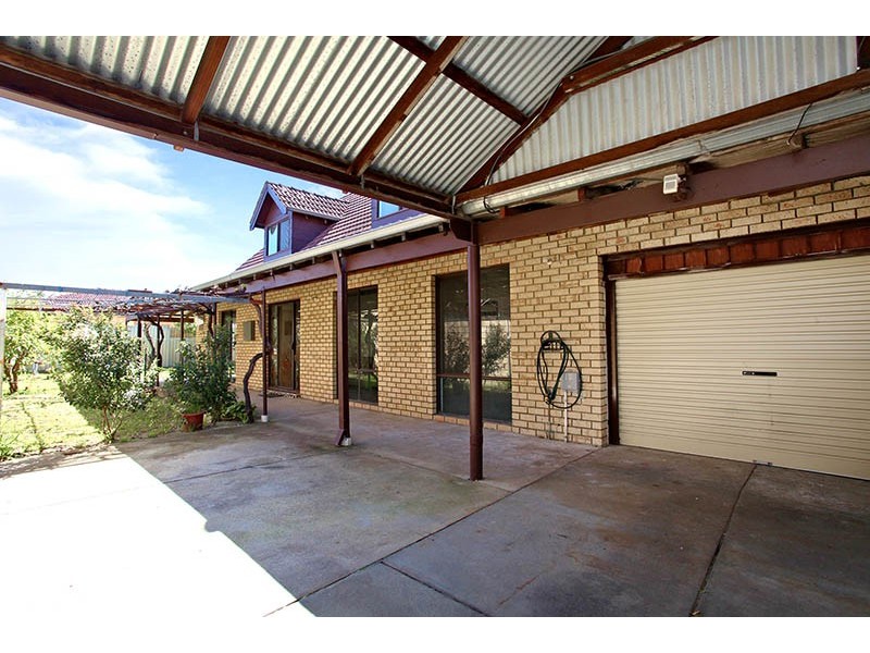 20A Merton Street, Victoria Park WA 6100