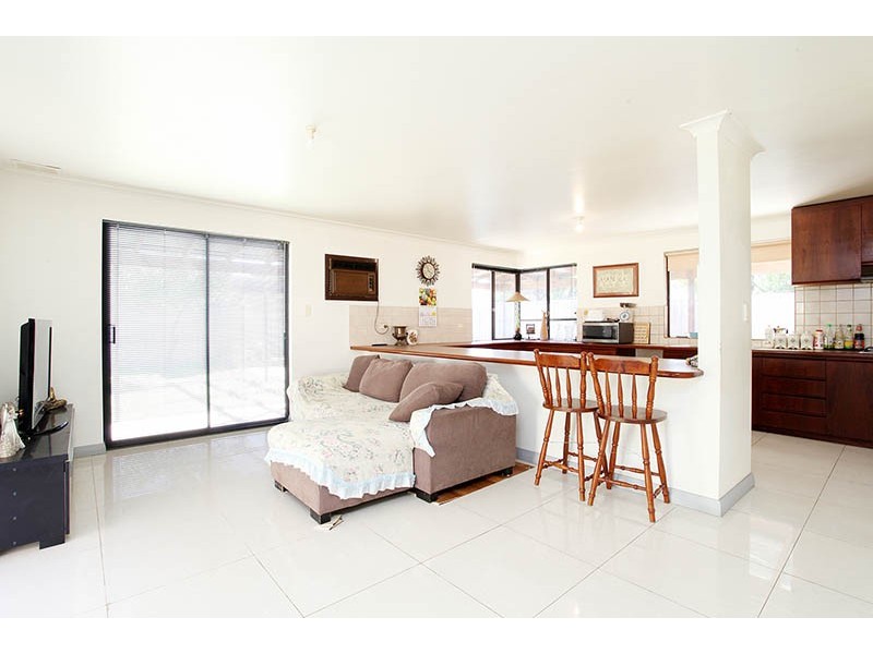 20A Merton Street, Victoria Park WA 6100