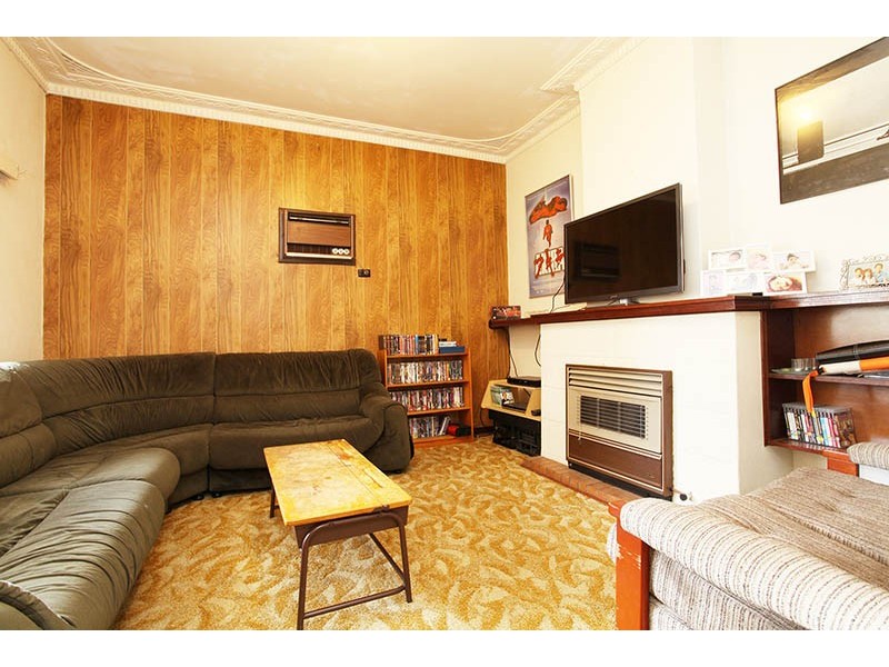 22 Salisbury Street, St James WA 6102