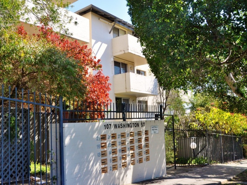 6W/107 Washington Street, Victoria Park WA 6100
