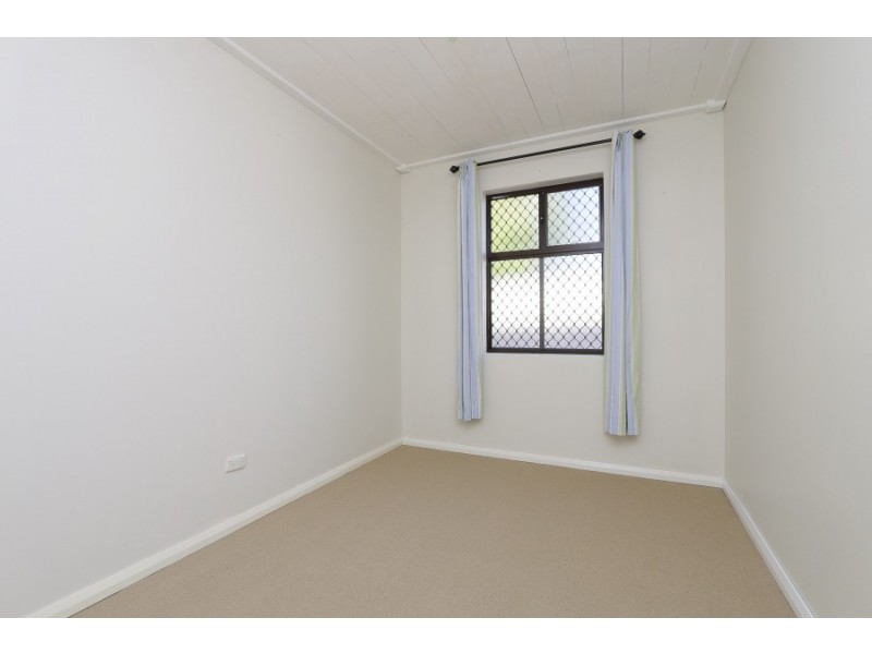 4 Merton Street, Victoria Park WA 6100