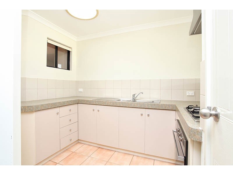 25/20 Gochean Avenue, Bentley WA 6102