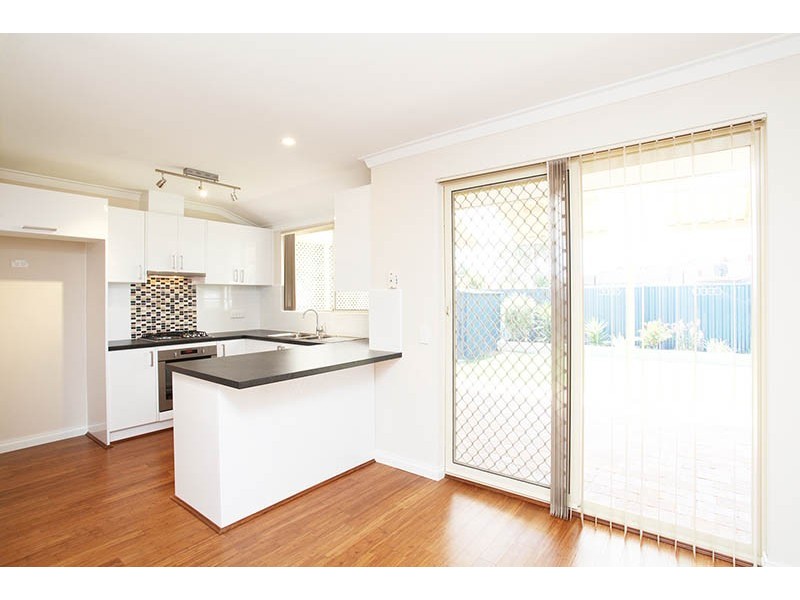 19 Keslake Way, Parkwood WA 6147