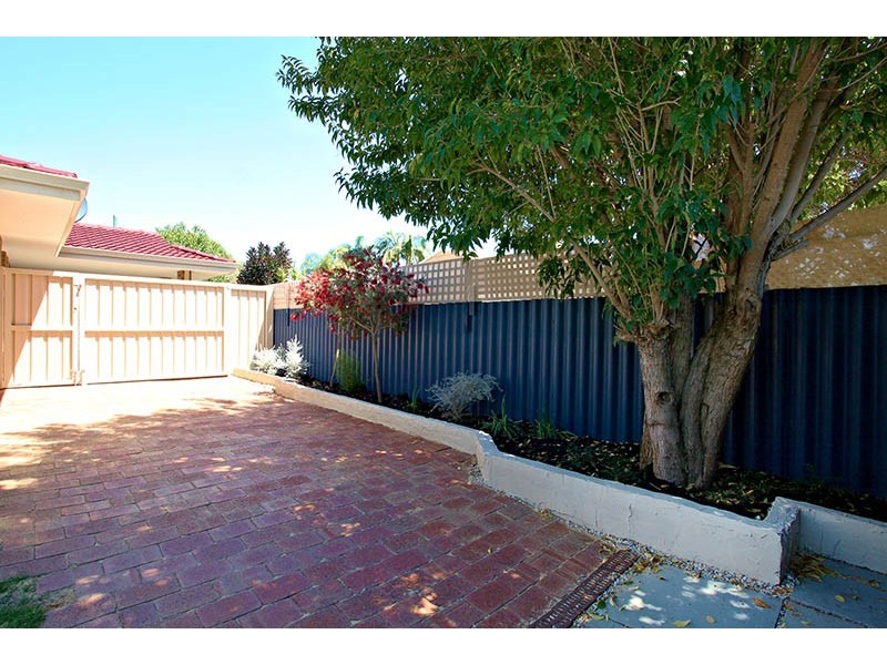 19 Keslake Way, Parkwood WA 6147