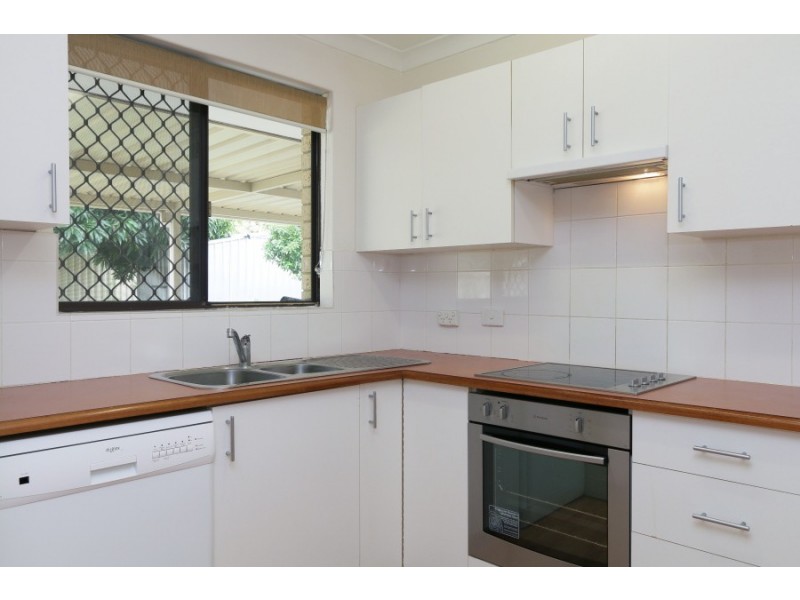 10 Choseley Way, Langford WA 6147