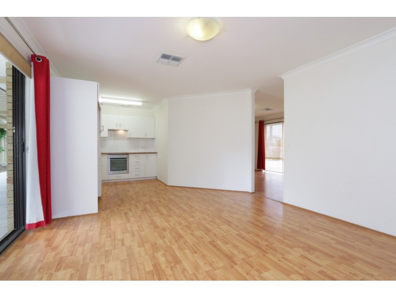 10 Choseley Way, Langford WA 6147