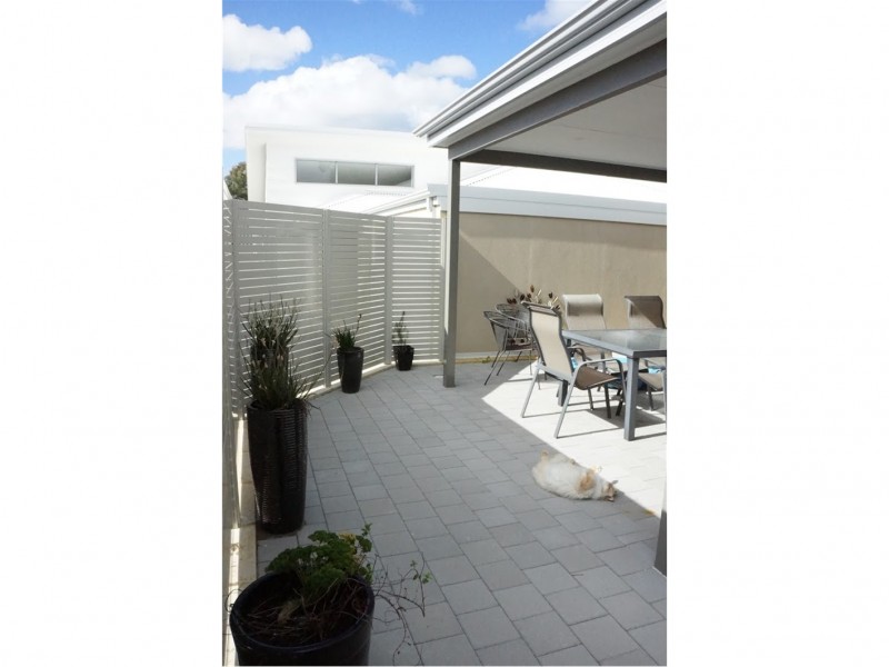 40B Norman Street, St James WA 6102