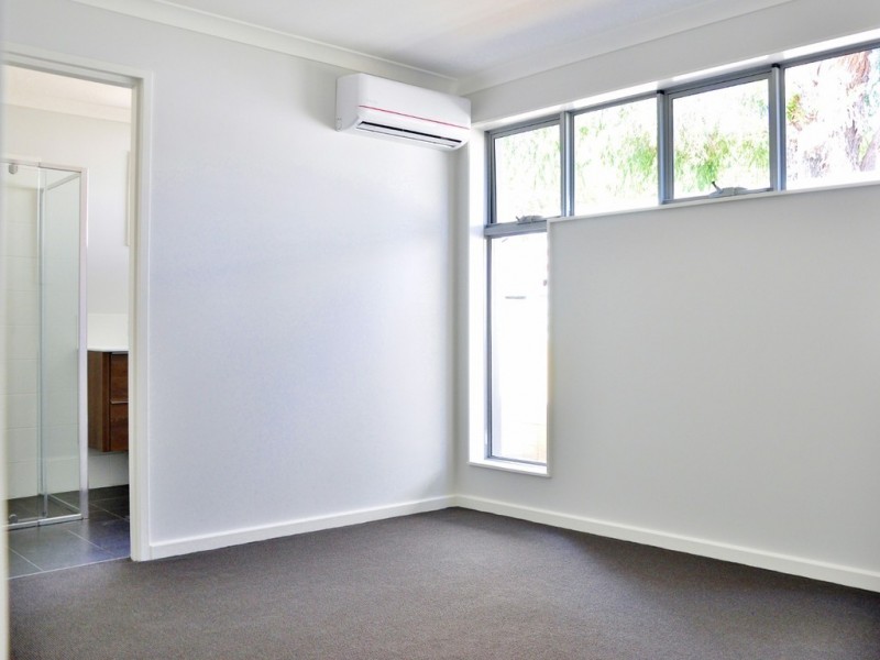 40C Norman Street, St James WA 6102