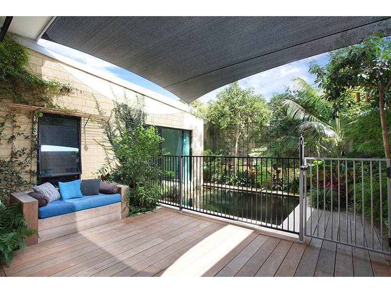 9A Stroughton Road, Westminster WA 6061