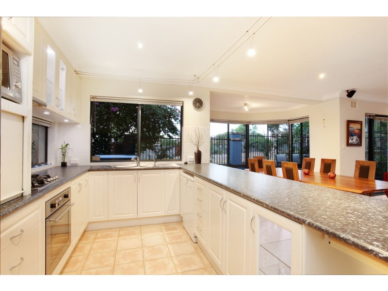 7B Forster Avenue, Lathlain WA 6100