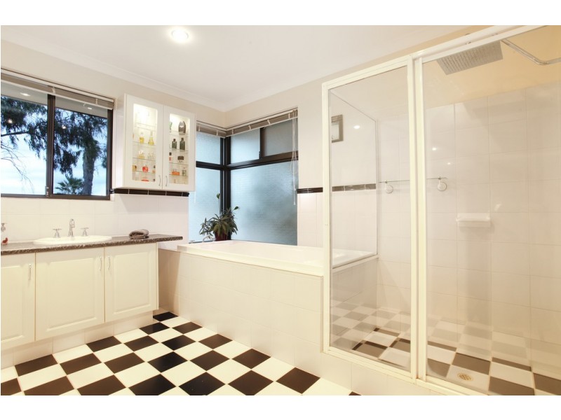 7B Forster Avenue, Lathlain WA 6100