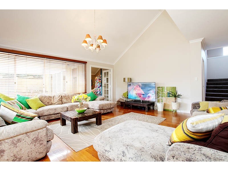 30 Alexandria Boulevard, Canning Vale WA 6155