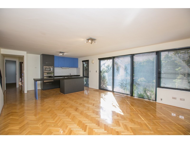 84A Teague Street, Victoria Park WA 6100