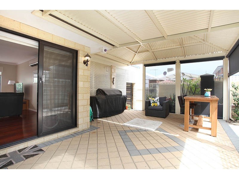 32 Sedgeland Way, Ascot WA 6104