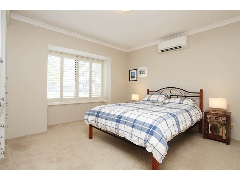 32 Sedgeland Way, Ascot WA 6104