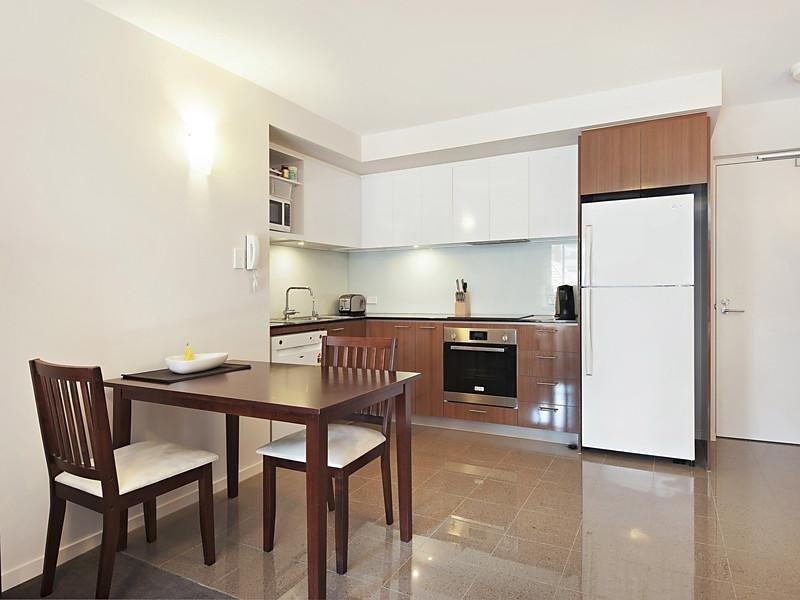 16/143 Adelaide Terrace, East Perth WA 6004