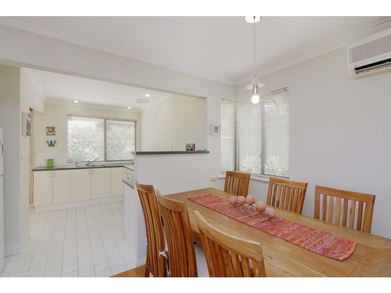 4/11 Eleanor Street, Como WA 6152