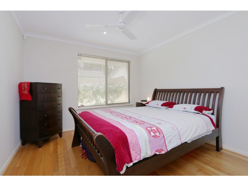 4/11 Eleanor Street, Como WA 6152