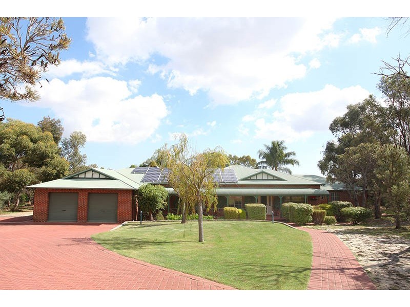 22 Moondyne Trail, Gnangara WA 6077