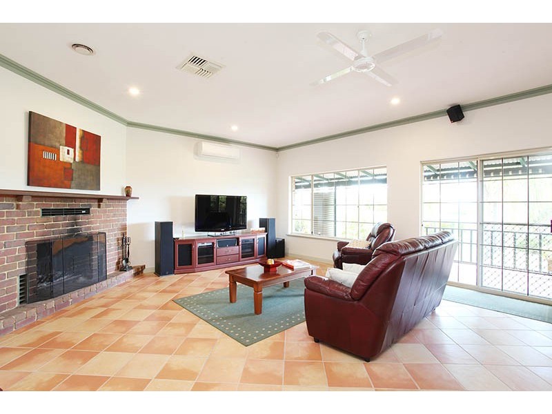 22 Moondyne Trail, Gnangara WA 6077