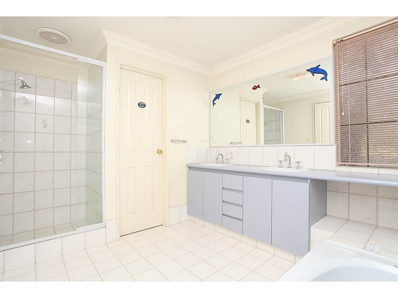 22 Moondyne Trail, Gnangara WA 6077