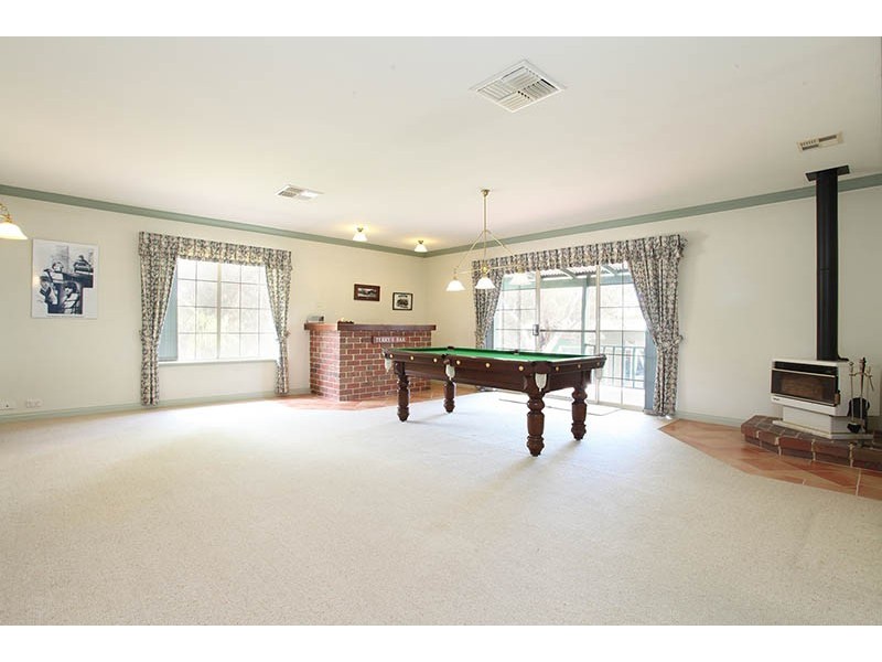 22 Moondyne Trail, Gnangara WA 6077