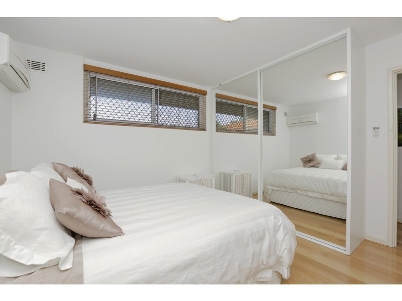 3/45 Robert Street, Como WA 6152