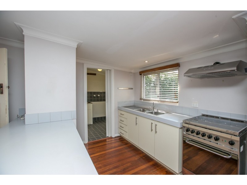 124 Hubert Street, East Victoria Park WA 6101