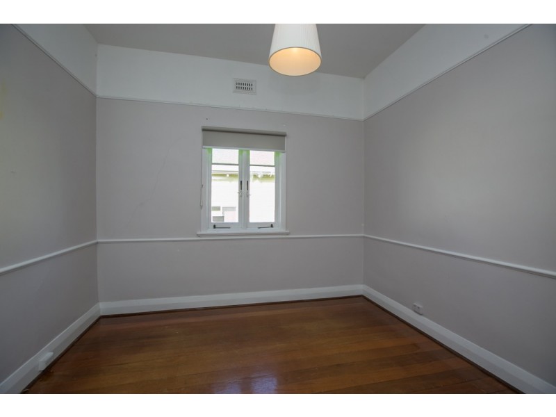 124 Hubert Street, East Victoria Park WA 6101