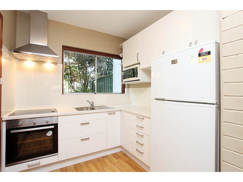 8/39 Byron Road, Kalamunda WA 6076