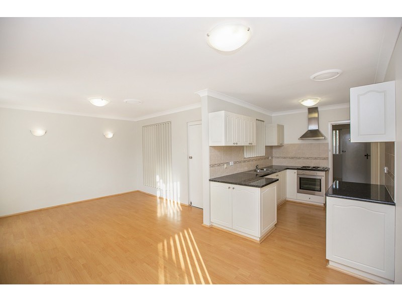 2/74 Mary Street, Como WA 6152