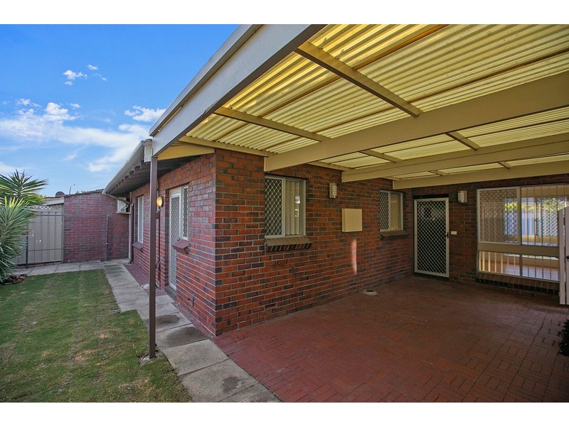 2/74 Mary Street, Como WA 6152