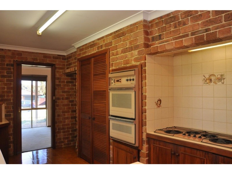 17 ALDWORTH CRESCENT, Gosnells WA 6110
