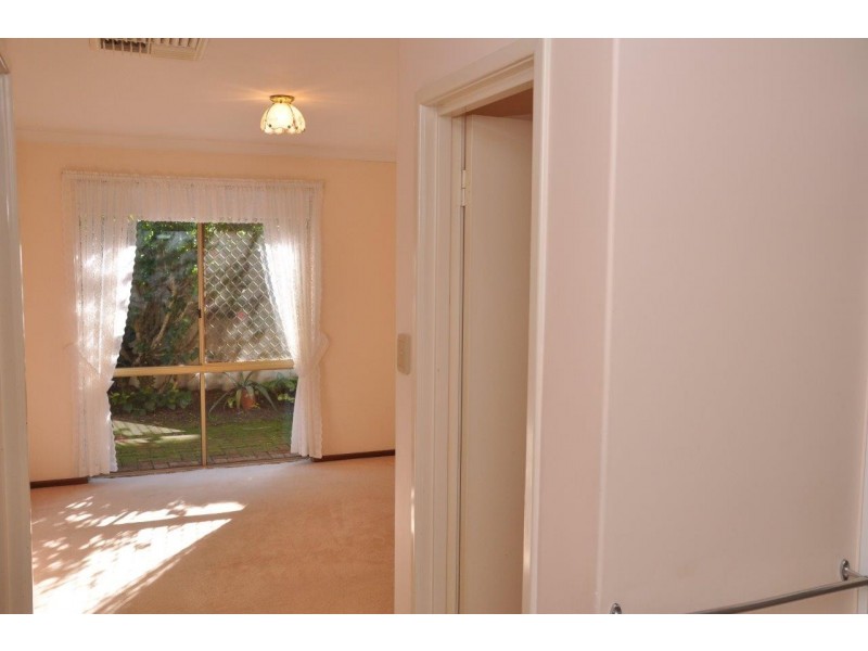 17 ALDWORTH CRESCENT, Gosnells WA 6110