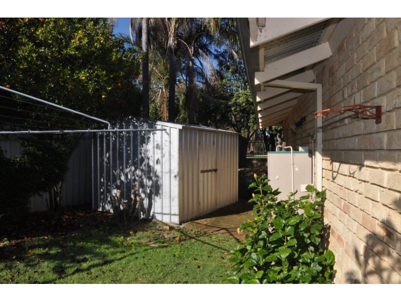 17 ALDWORTH CRESCENT, Gosnells WA 6110