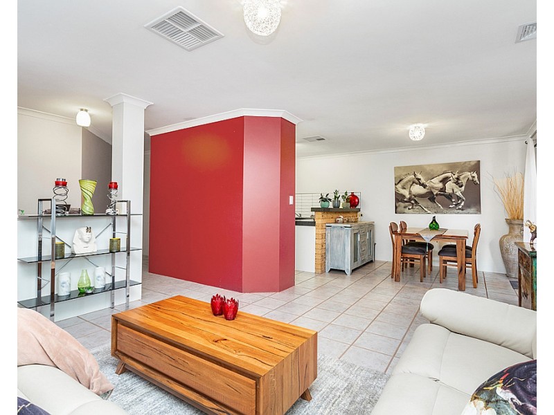 7/2-8 Palmerston Street, St James WA 6102
