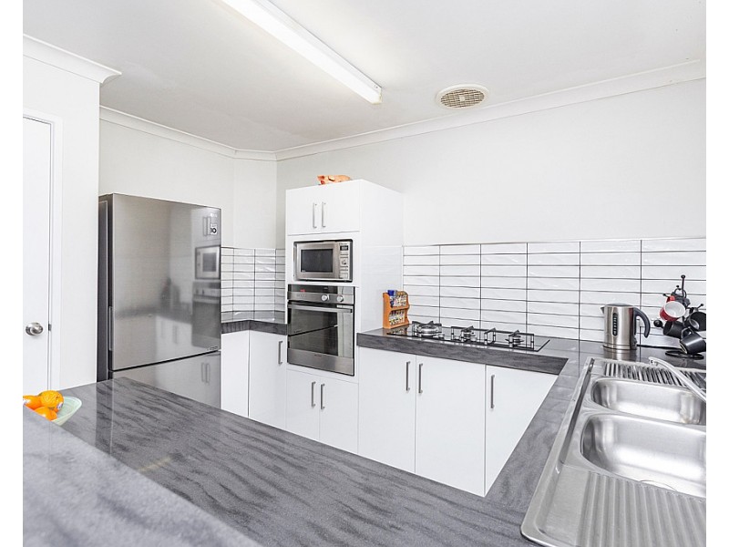 7/2-8 Palmerston Street, St James WA 6102