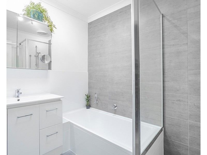 7/2-8 Palmerston Street, St James WA 6102