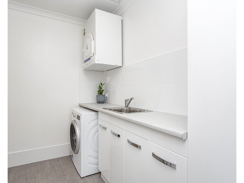 7/2-8 Palmerston Street, St James WA 6102