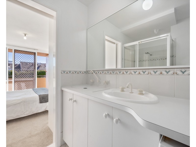 9/16 Hensman Street, South Perth WA 6151