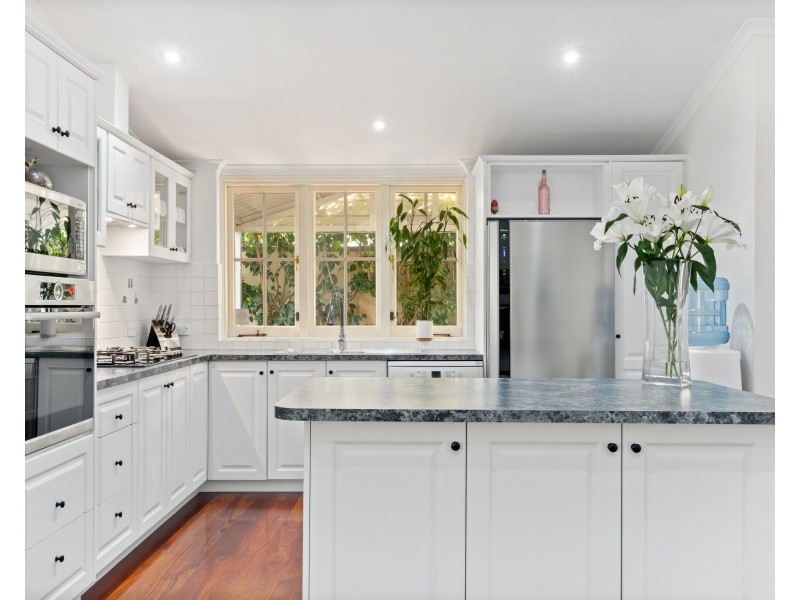 1/165 Canning Highway, South Perth WA 6151